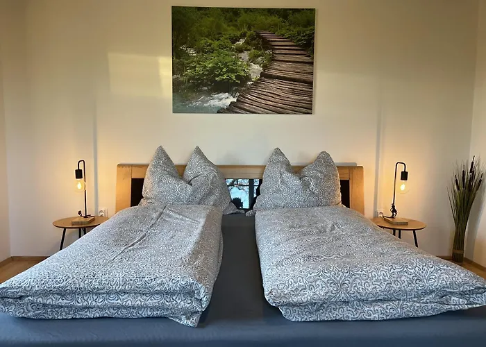 Traumhaft Grosse Ferienwohnung Naehe Attersee