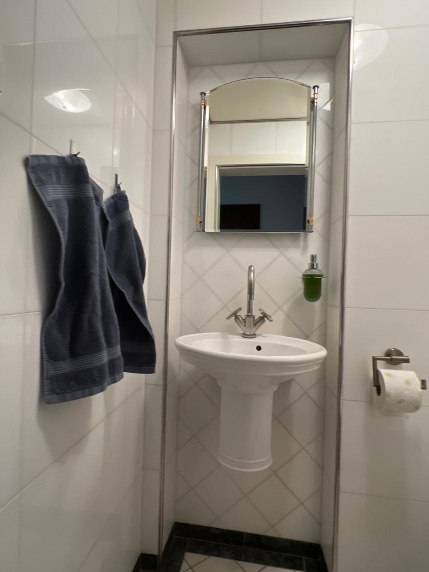 Traumhaft Grosse Naehe Attersee Apartment *