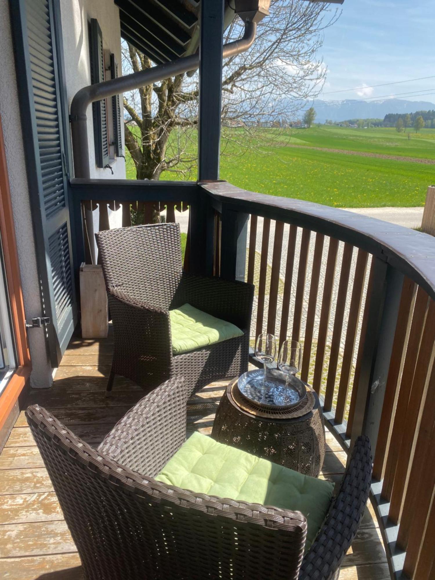 Traumhaft Grosse Naehe Attersee Apartmán *